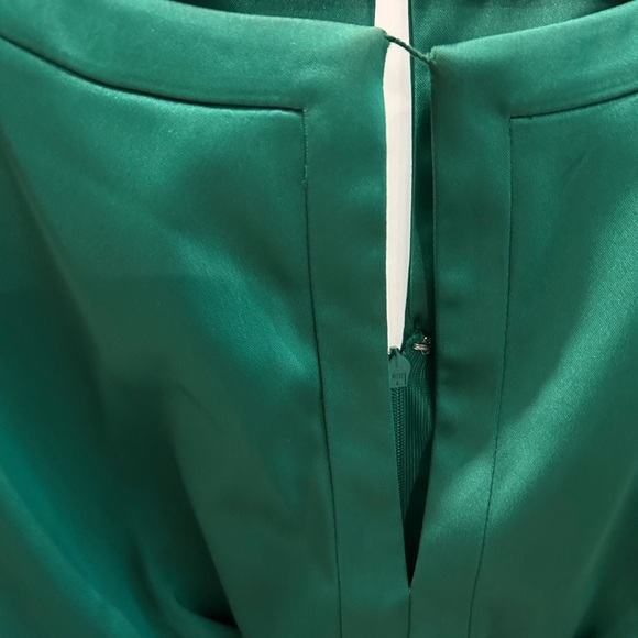 Calvin Klein women’s size 12 green dress zipper back - Picture 9 of 9